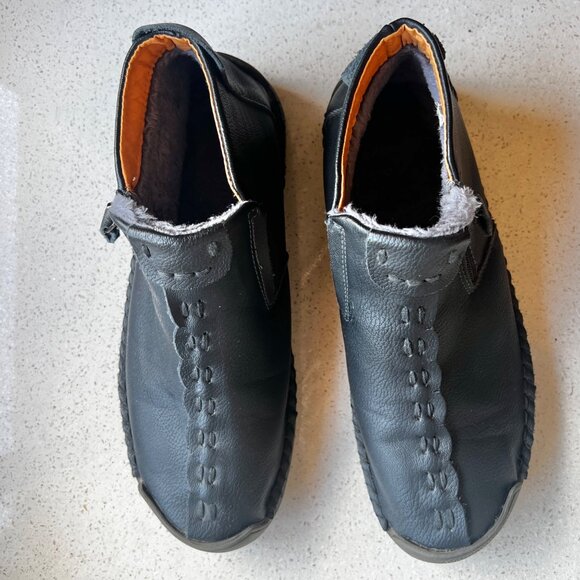 Mens Caoutchoug Size 10 EU 43 Black Leather Casual Shoes Faux Fur Lining & Side - Picture 6 of 9